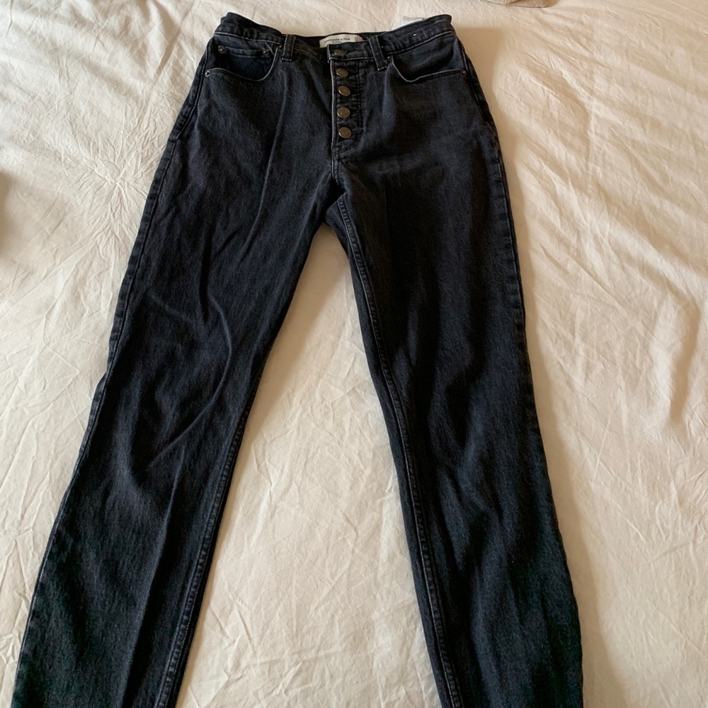 ABERCROMBIE & FITCH BLACK JEANS
